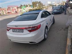 Hyundai Azera